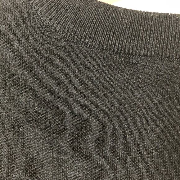 ASOS black long sleeved cropped sweater w/letters - Picture 6 of 7